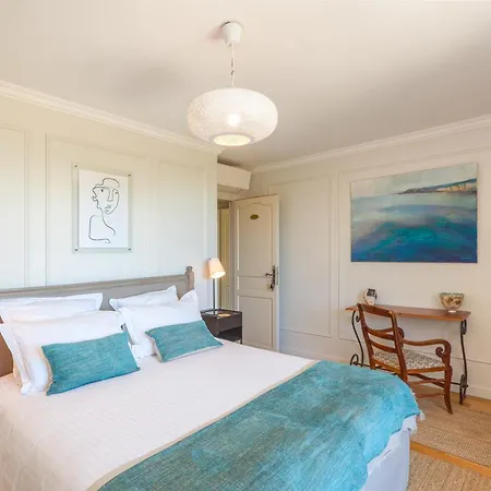 Le Port D'attache Bed & Breakfast Vallauris