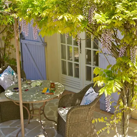 Le Port D'attache 4*