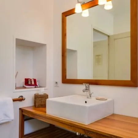 Le Port D'attache 4*