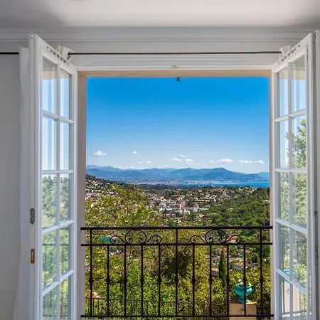 Le Port D'attache Oda ve Kahvaltı 4*